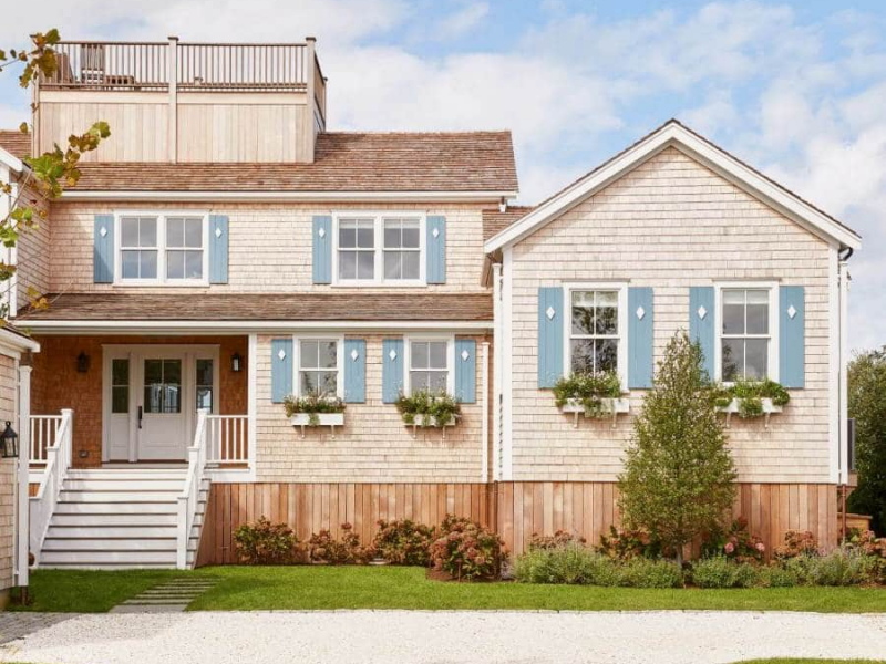 CCHHulbertBlueShutters5
