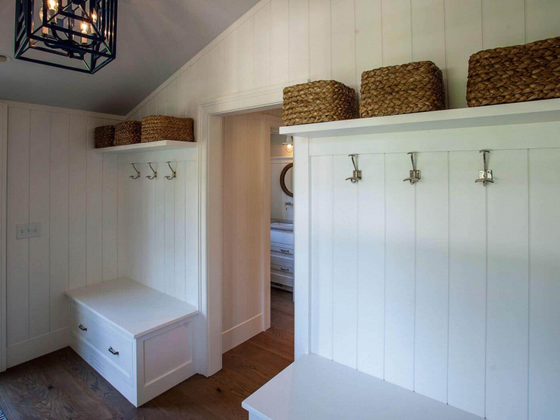 mudroom